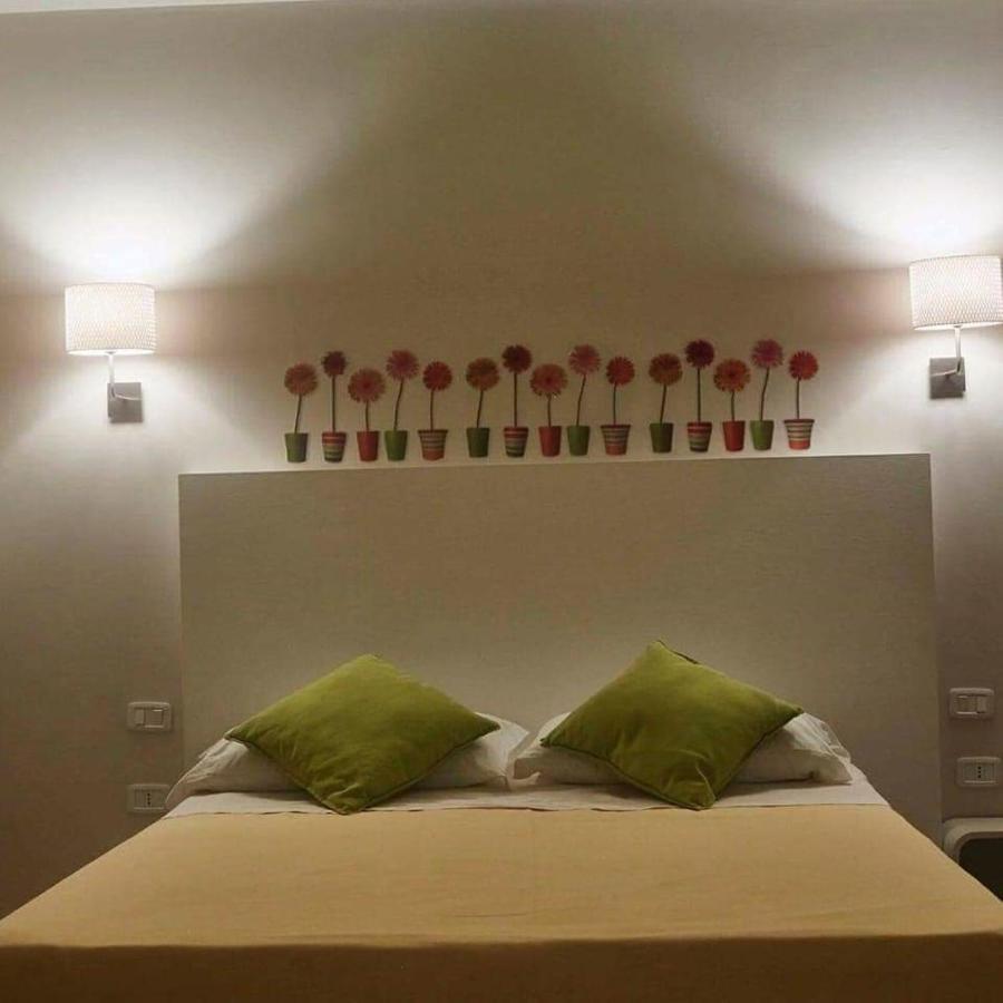 B&B Il Quadrato 마리나 디 스키아보네아 외부 사진